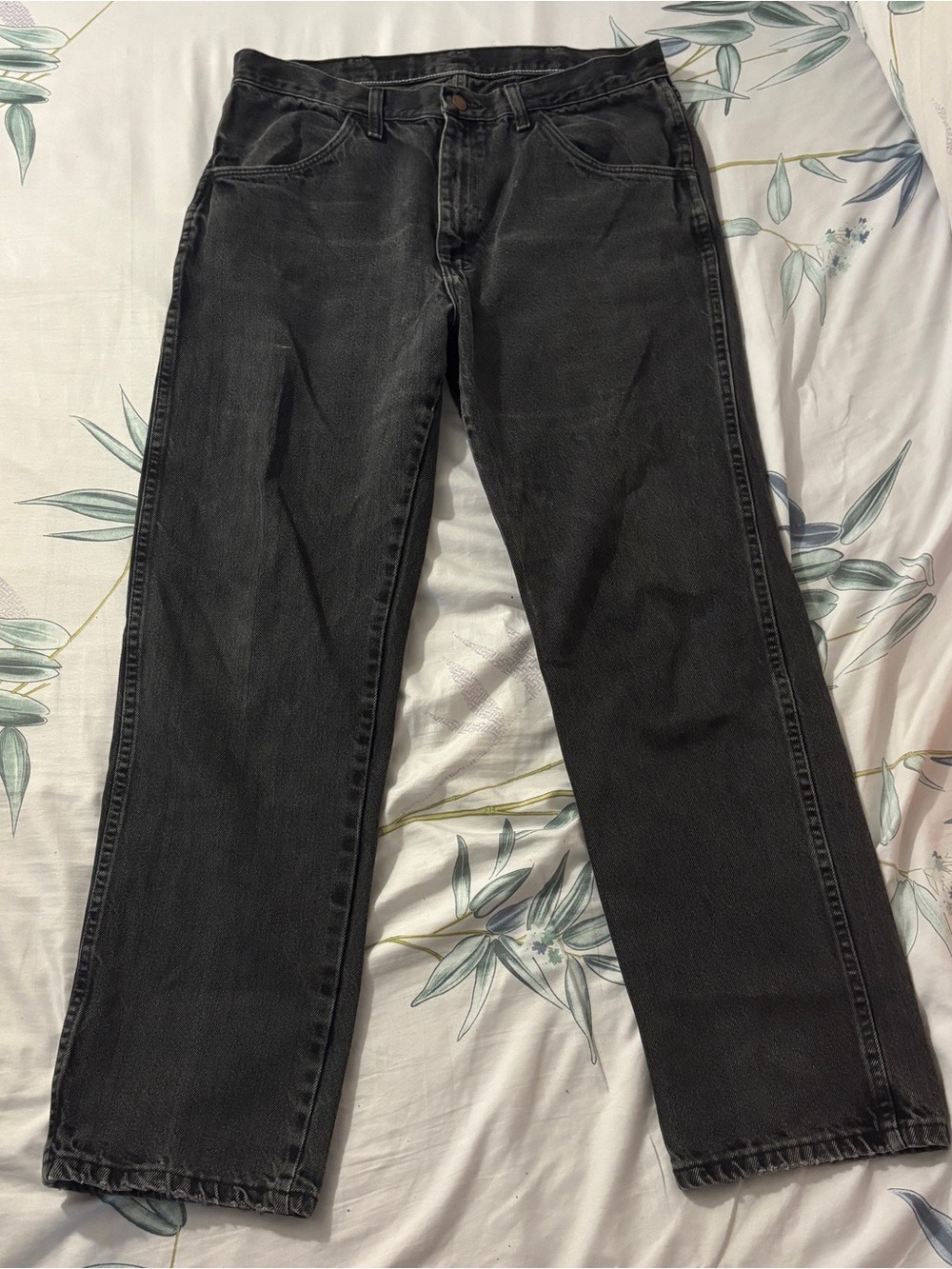 Vintage Rustler Black Straight-Leg Denim Jeans Size 34x30